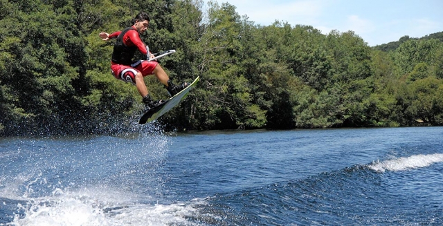 Hacer wakeboard en Lugo